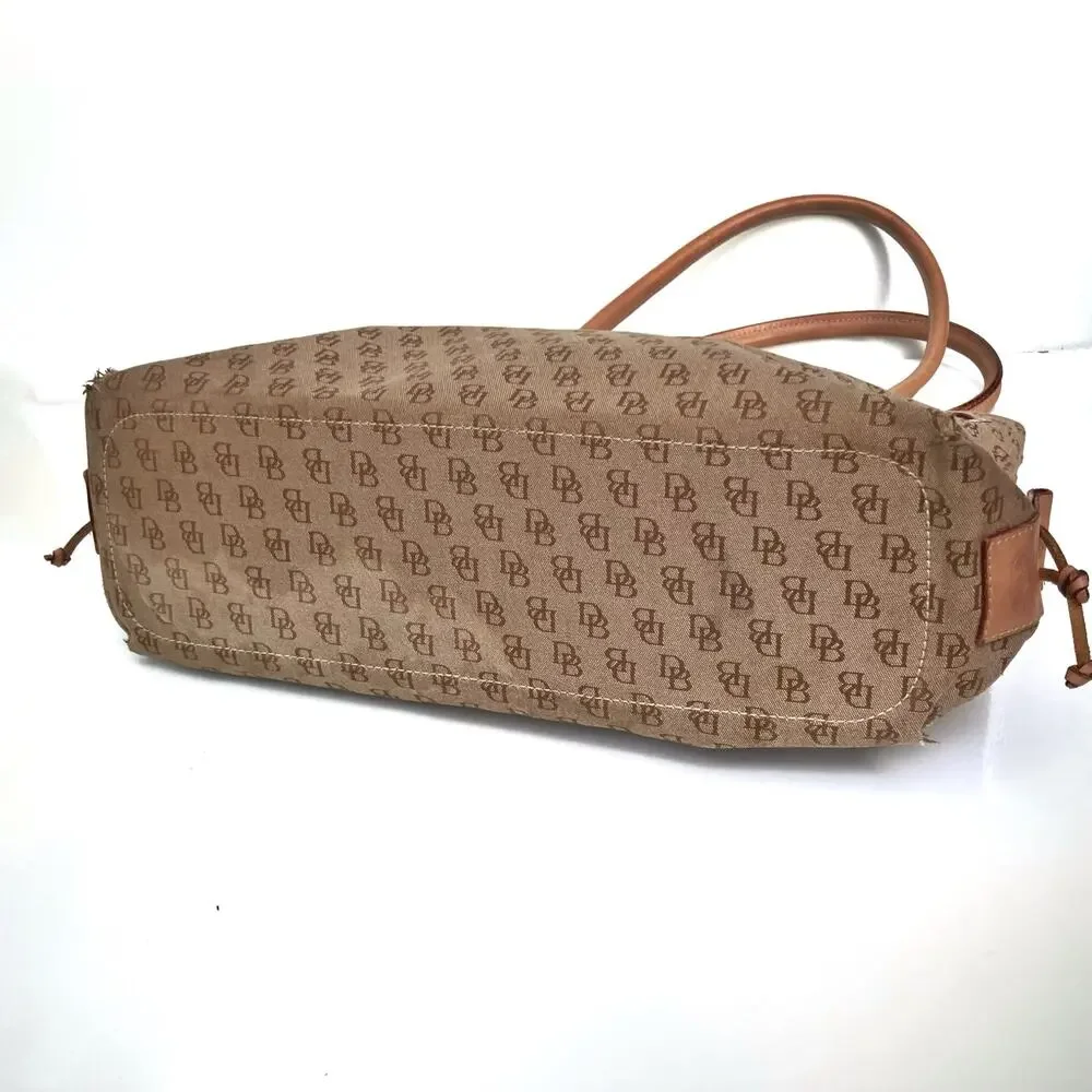 Y2K Dooney Monogram Canvas Tote | Preppy Neutral Shoulder Bag with Leather Trim - Picture 5 of 16